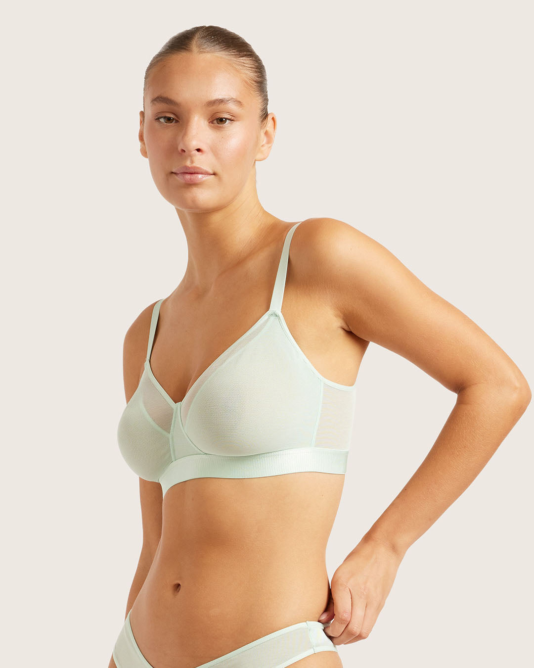 FreeMesh Full Bust Wireless Bra - Mint