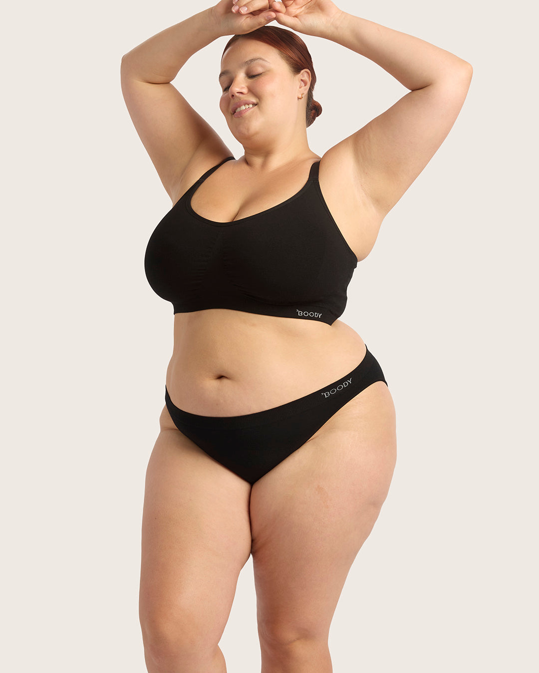 Full Bust Wireless Bra - Black