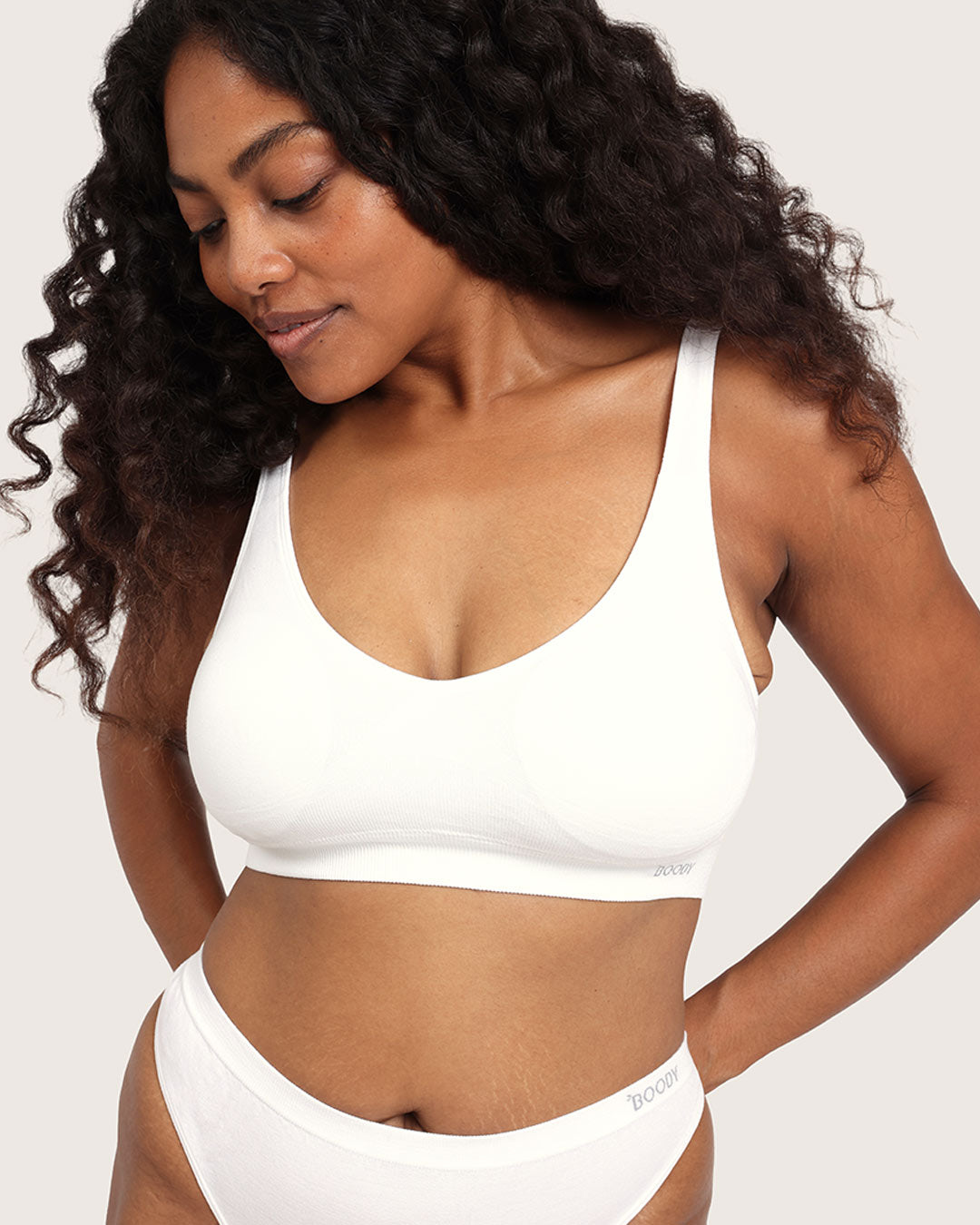Seamfree Padded Crop Bra - White