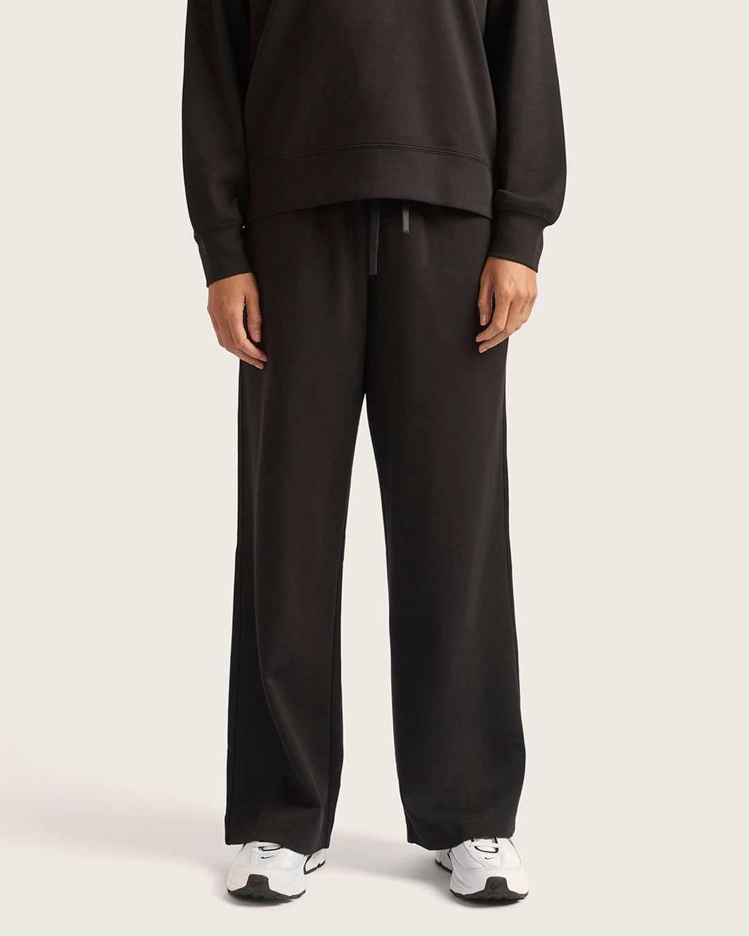 Women's Straight Leg Sweat Pants - Black