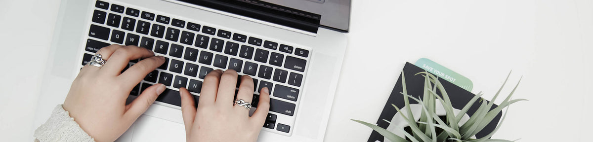 10 Confidence Boosting Hacks to Make Your Work Day Better