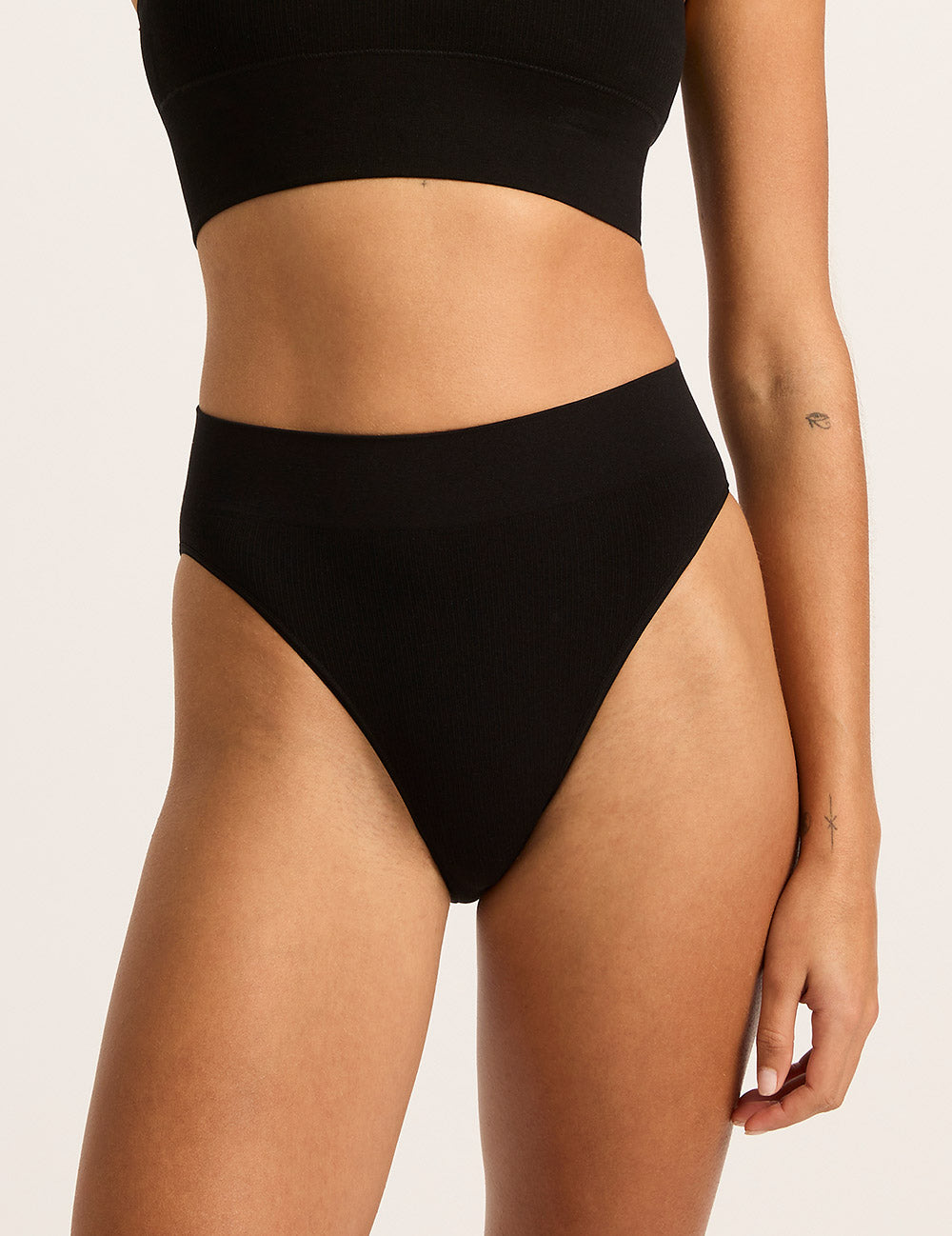 LYOLYTE High Waist G-String - Black