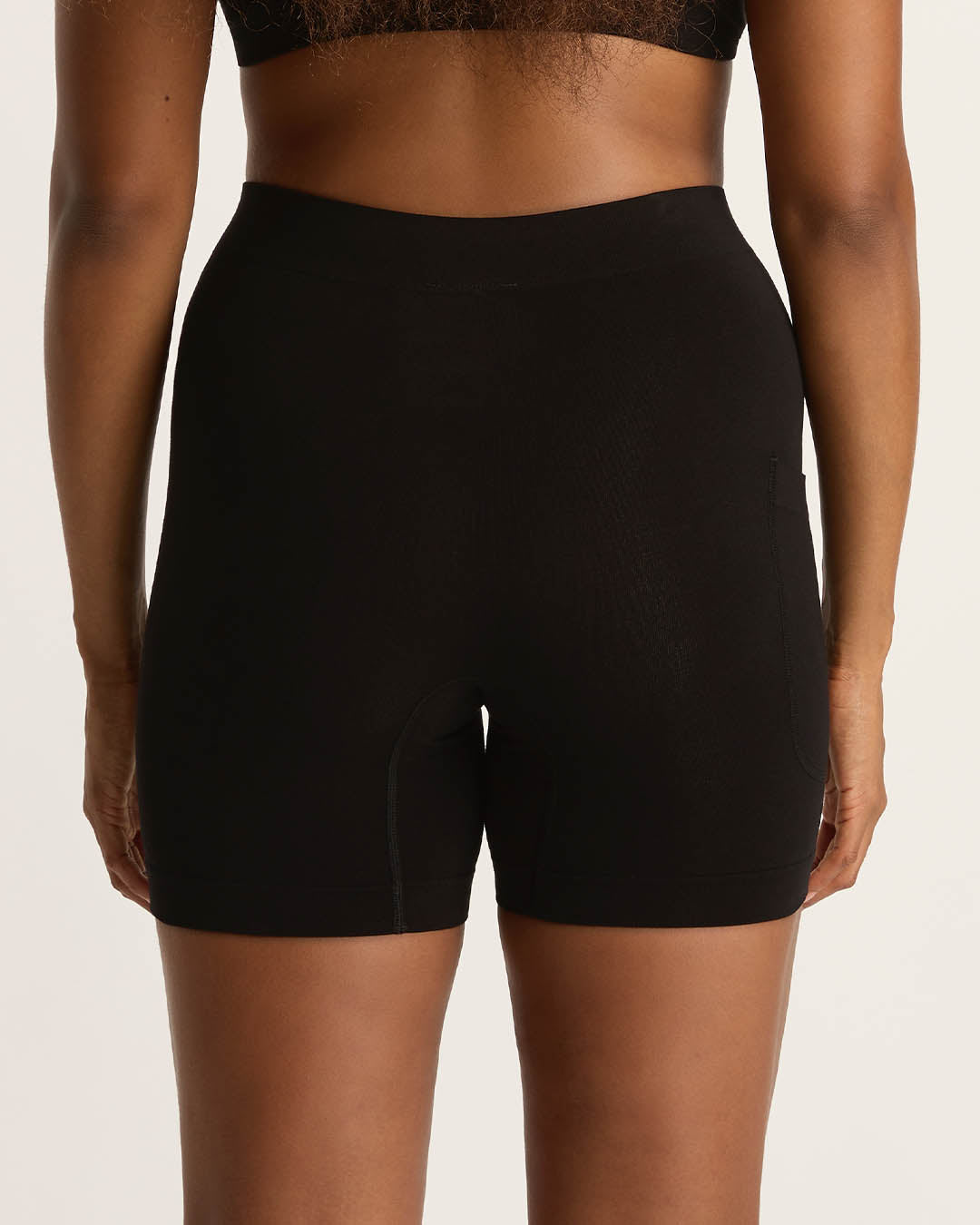 Seamfree Undershort with Pocket 6