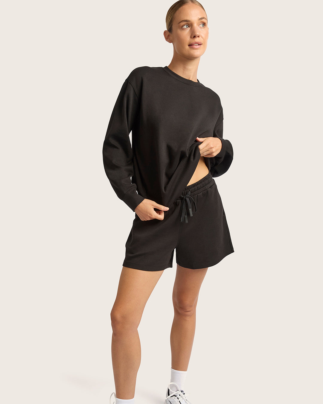 Bamboo CloudKnit Women's Crew Neck Sweater - Black