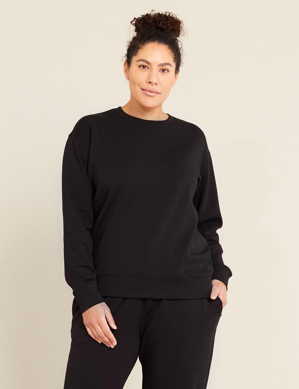 Gender-Neutral-Crew-Neck-Sweater-Black-Female-Front.jpg