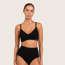 Model's Headshot - Emma Hedley