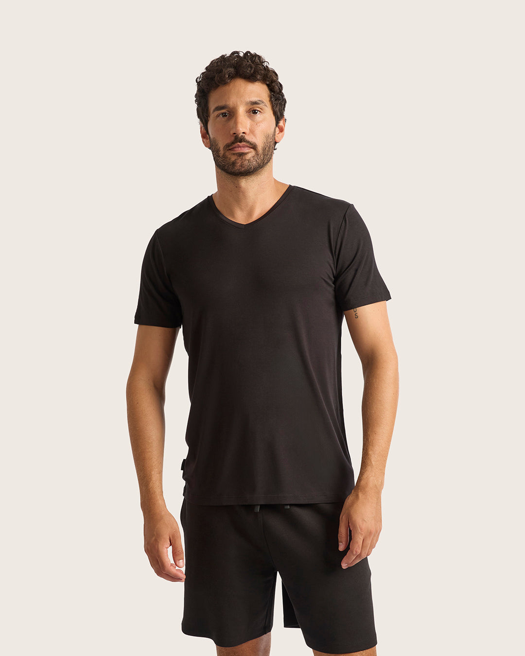 Men's Base Layer V-Neck T-Shirt - Black