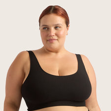 Model's Headshot - Bruna Lapinskas