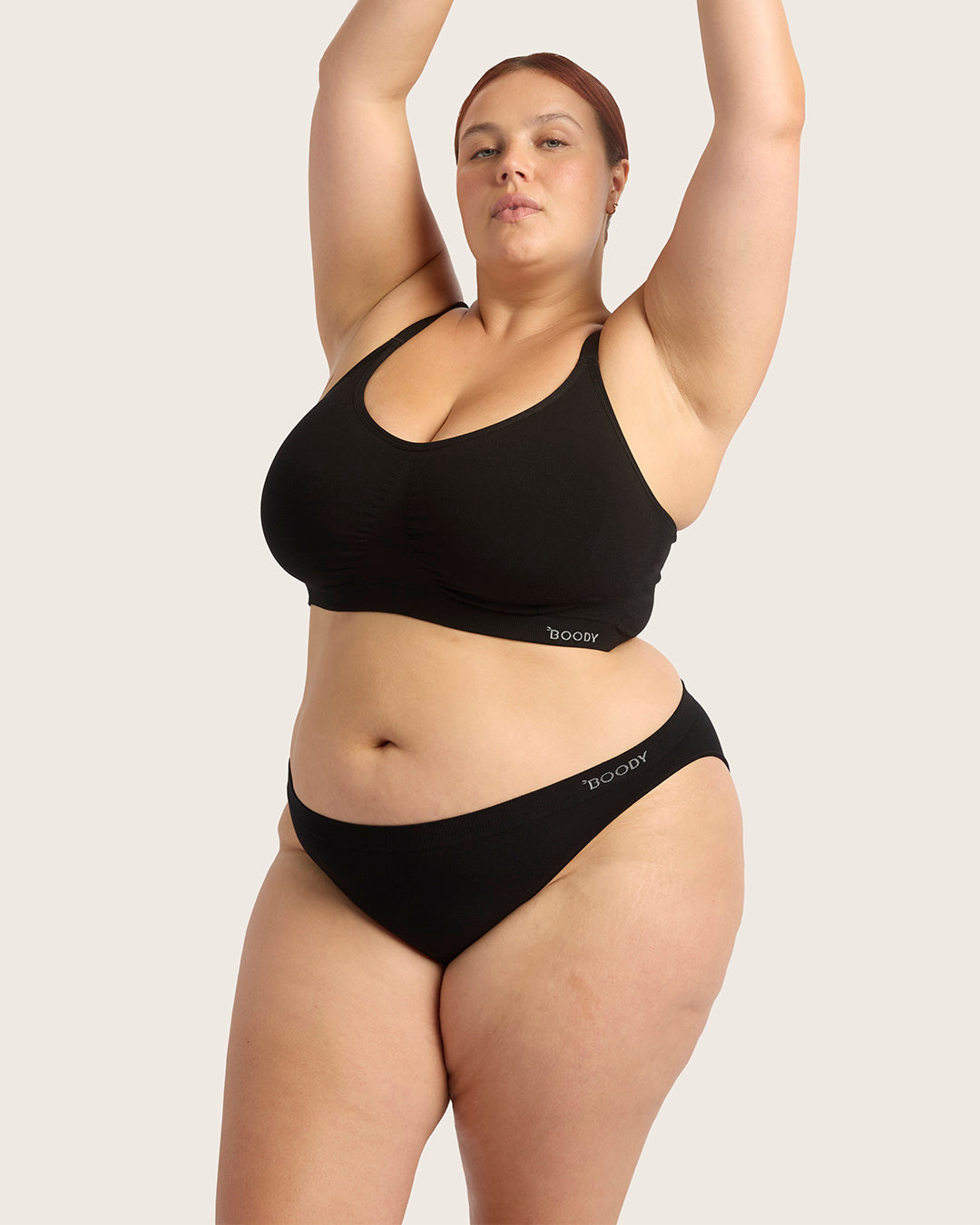 Full Bust Wireless Bra - Black