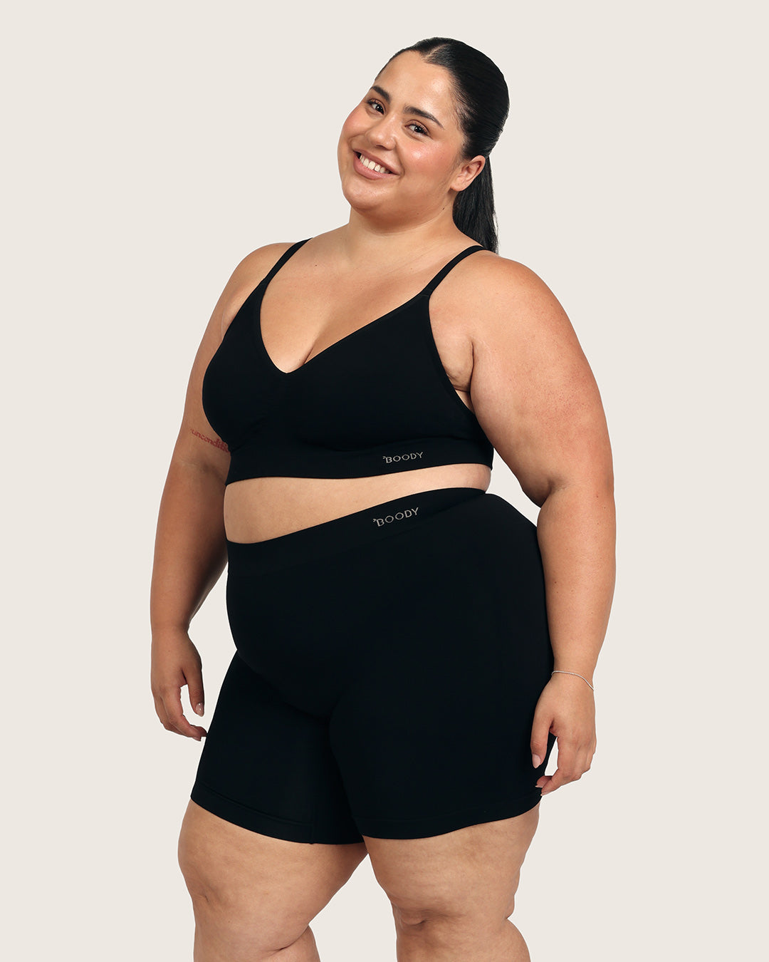 Wireless T-Shirt Bra - Black