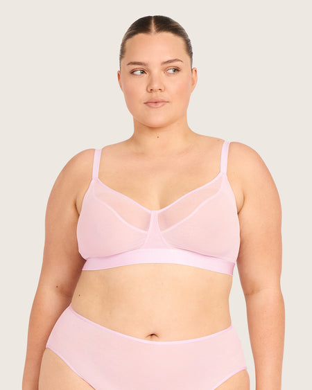 Model's Photo - 