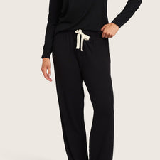 Model's Headshot - Emma Hedley