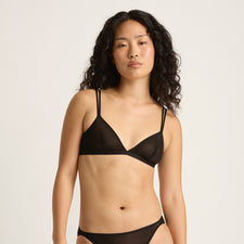 Model's Headshot - Yvonne Missing